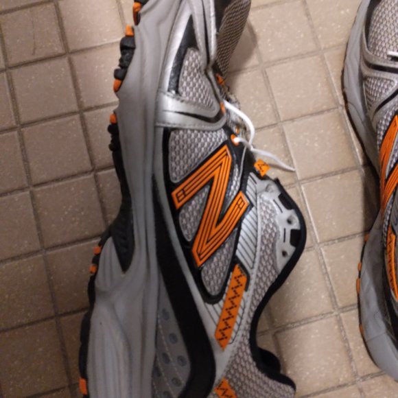 New Balance 510 - Picture 4 of 4